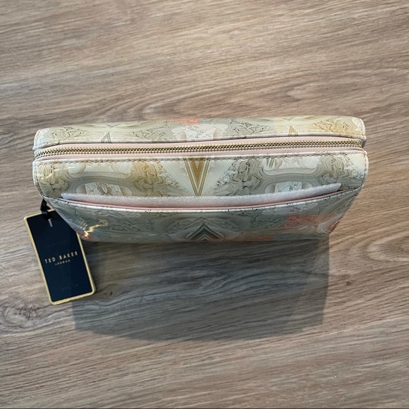 Ted Baker Bags Nwt Ted Baker Wash Bag Poshmark
